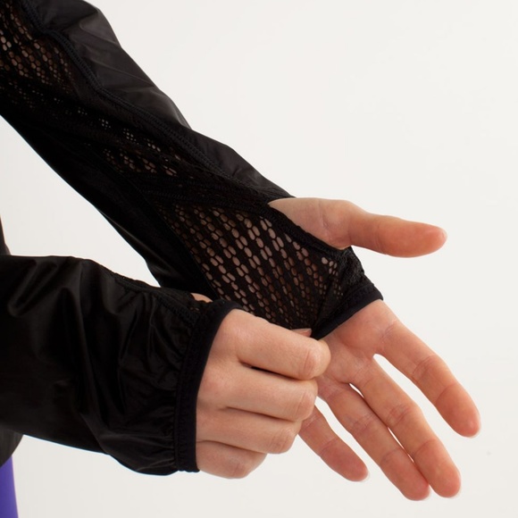 Lululemon Nothin' To Hide Run Jacket Black - Picture 4 of 7